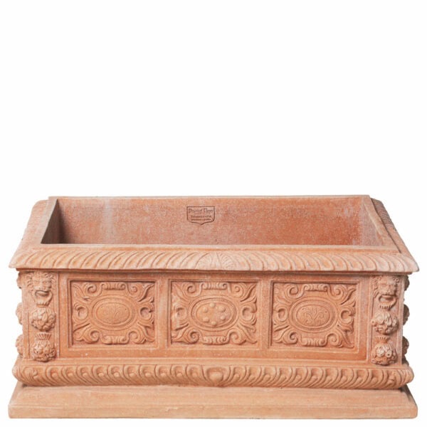 Cassetta medicea Carrega in terracotta con decori a rilievo e stemma dei Medici