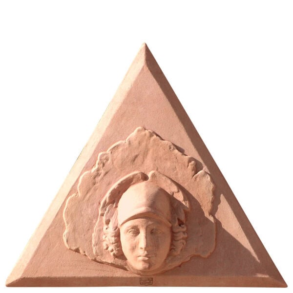 Pannello triangolare in terracotta con rilievo del volto di Mercurio, divinità della mitologia greca, realizzato a mano.