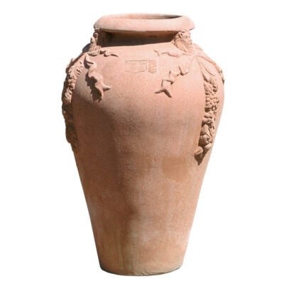 Orcio decorato adatto come portavaso. Eccellente impatto estetico e adatto per impieghi senza le piante. Resistenti al gelo.