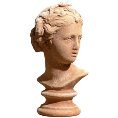 Busto Galatea. Modellazione realizzata in alto rilievo. La forma rimane inalterata nel tempo. Realizzato a mano da maestri artigiani con argilla di Impruneta, resistente al gelo.