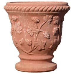 Vasetto decorato con uva in terracotta di Impruneta, piccolo vaso con tralci, foglie e grappoli a rilievo.