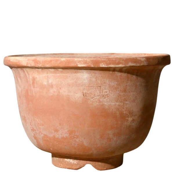 Chinese pot with trimmed base in Impruneta terracotta, rounded shape with thick upper rim and decorative base.