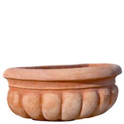 Tasca Maria in terracotta da parete con forma semicircolare e decorazione a petali