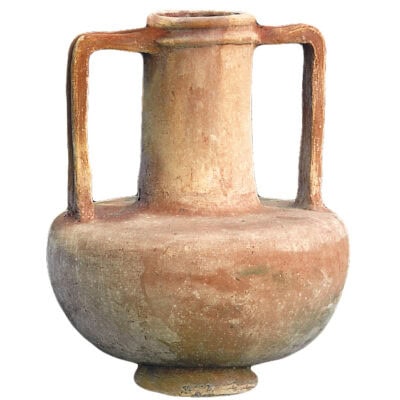 Anfora due manici collo lungo in terracotta di Impruneta, elegante vaso ornamentale e funzionale per giardini e spazi esterni.