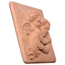 Rilievo in terracotta Angeli Abbracciati con due angeli in abbraccio, ispirato a G. Paolo Cavagna, decorazione da parete
