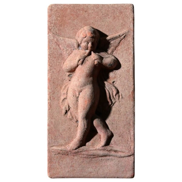 Rilievo in terracotta con angelo alato che suona pifferi, pannello decorativo stile rinascimentale