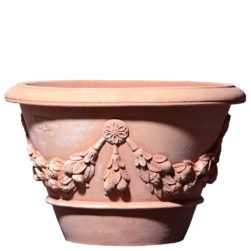 Vaso per fiori e piante. Vaso da fiori per arredi classici. Archivio storico delle terrecotte Sannini di Impruneta. Vaso medie dimensioni.