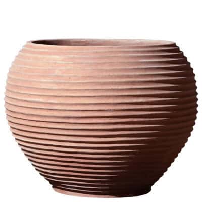 "Millerighe" striped ball. Palla millerighe. Rounded or squared shapes, with thin stripes known as 'millerighe' or with large, wide stripes, hollowed out or in relief. Handmade.