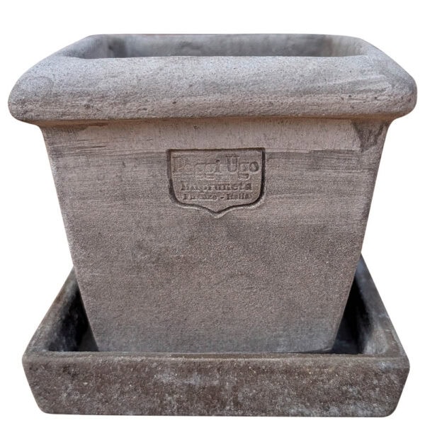 Didorlo Terracotta Impruneta, piccolo vaso quadrato con orlo in terracotta naturale.